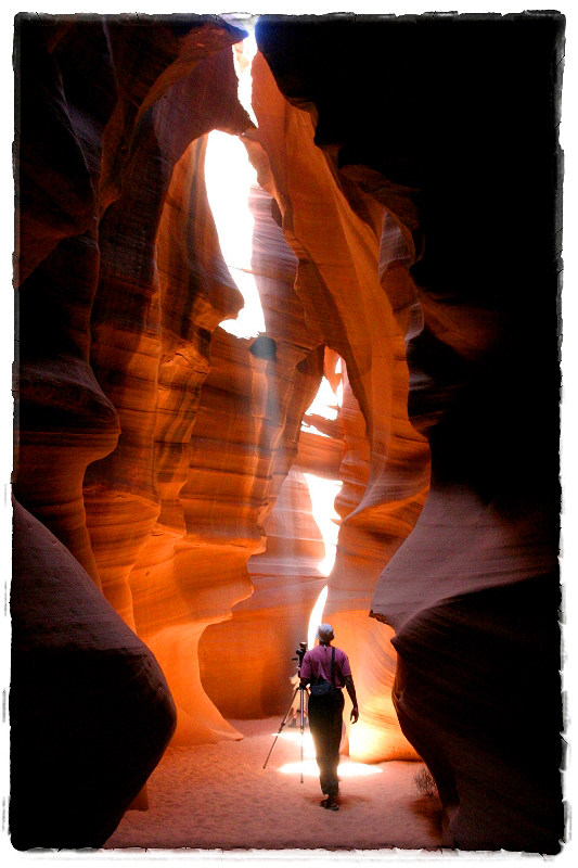 Antelope Canyon 7 Page, AZ � Dave Hickey